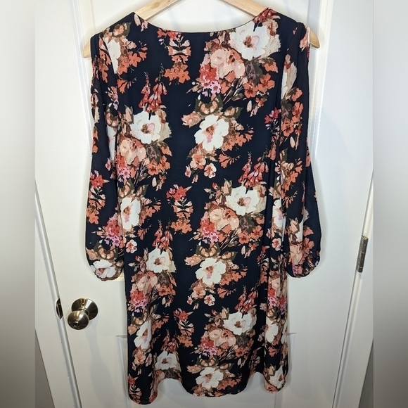 Lulus floral long sleeve Shifting Dears flowy mini dress size small - Picture 4 of 8